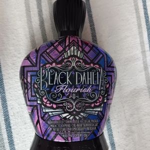 Black Dahlia Flourish